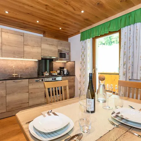 Farm stay Biobauernhof Aslgut *