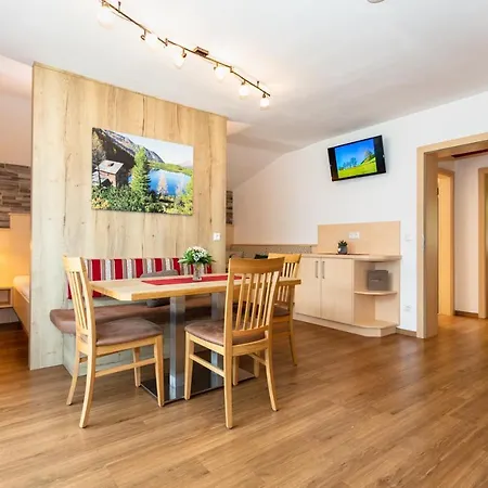 Farm stay Biobauernhof Aslgut