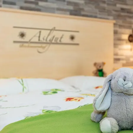 Biobauernhof Aslgut Farmház *